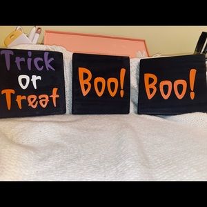 Halloween wood decor